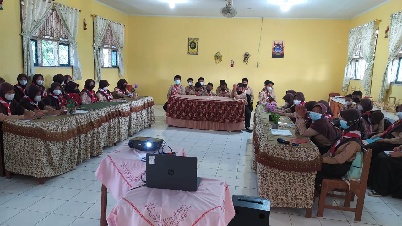 Sebanyak 37 Siswa/i SMPN 1 Wanareja Ikuti Webinar Pemkab Cilacap