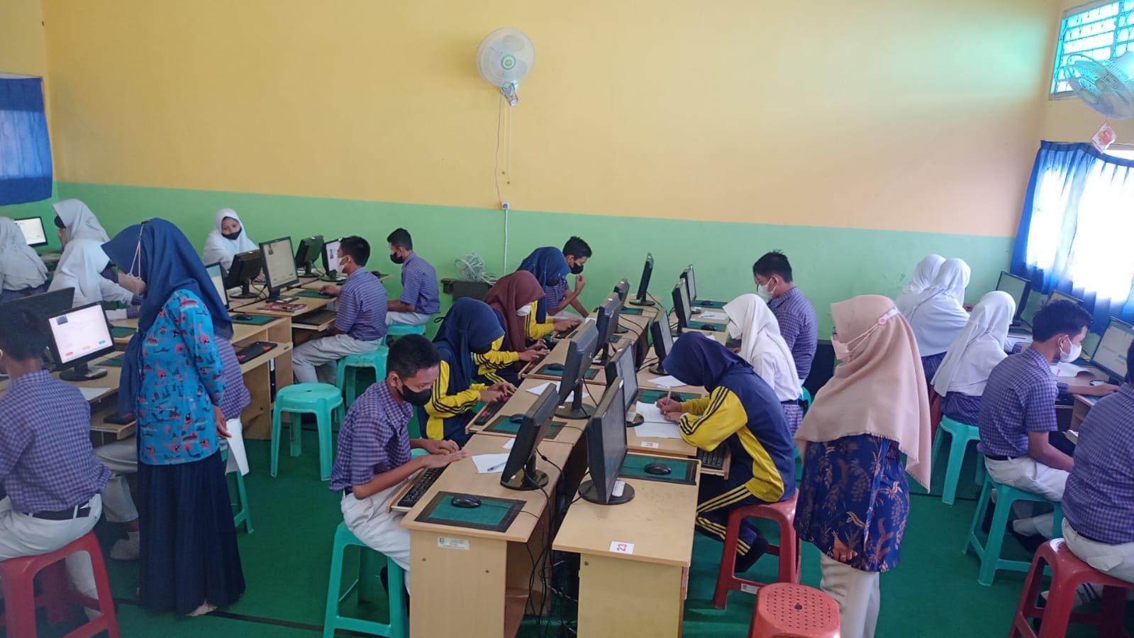 SMPN 1 Wanareja : Simulasi ANBK Tahun 2022 Berjalan Lancar